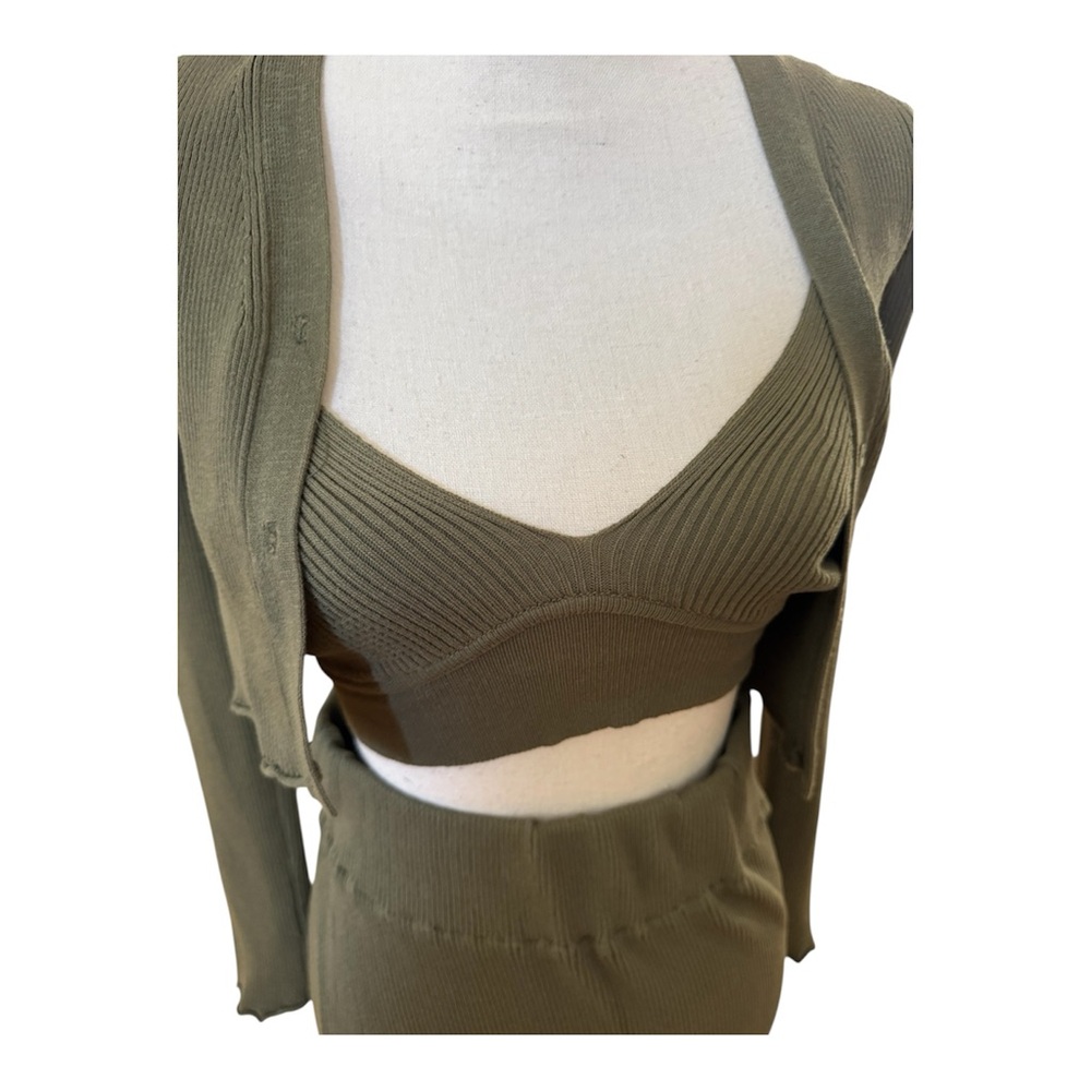 Olive Green Women's Skirt Set - Picture 3 of 5